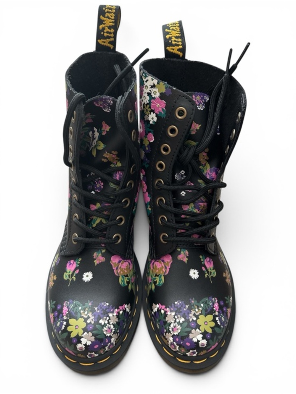 Dr. Martens 1460 Pascal Wanderlust Floral Boots Size 6 Never worn discontinued